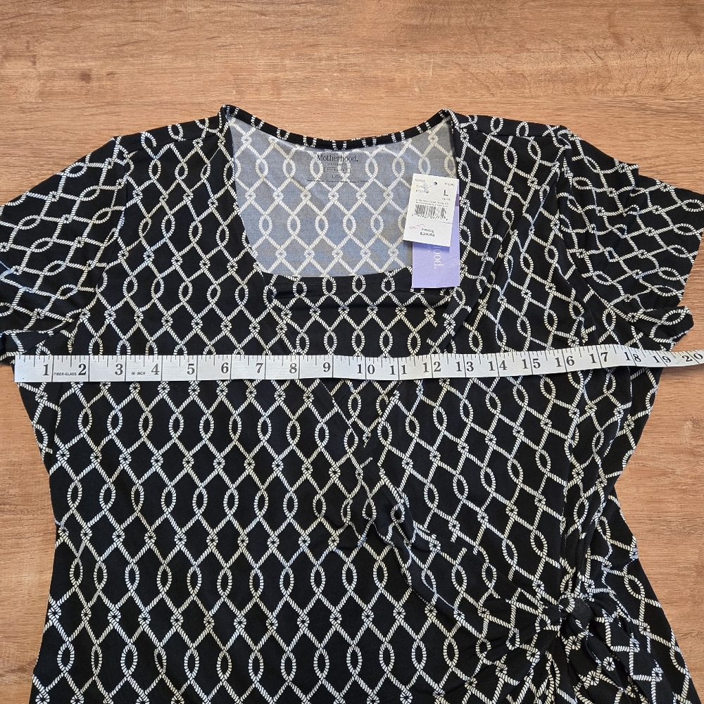 Motherhood Maternity Black and White Women's Nursing Top - Picture 5 of 6